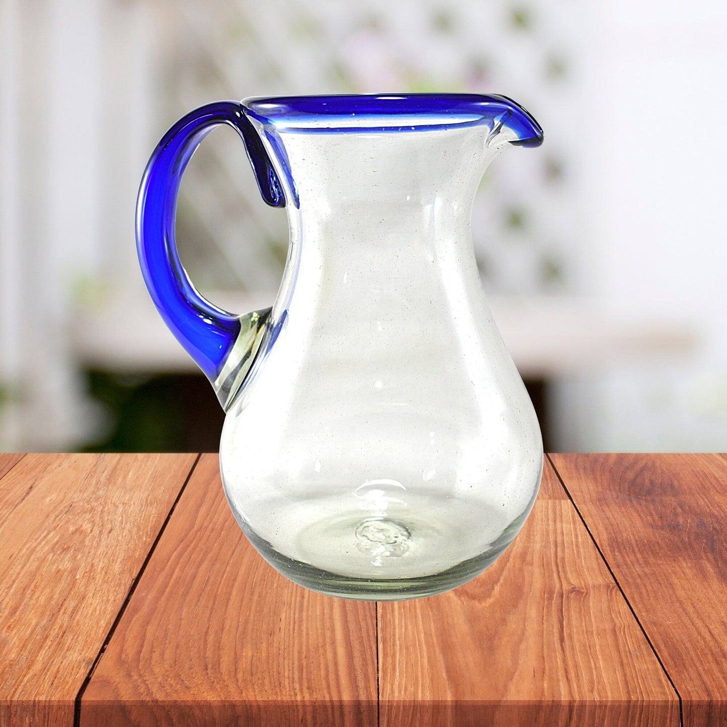 Jarra Pera para Agua de Vidrio Soplado Artesanalmente En México (Filo Azul Cobalto, 2 Litros) - MAREY -