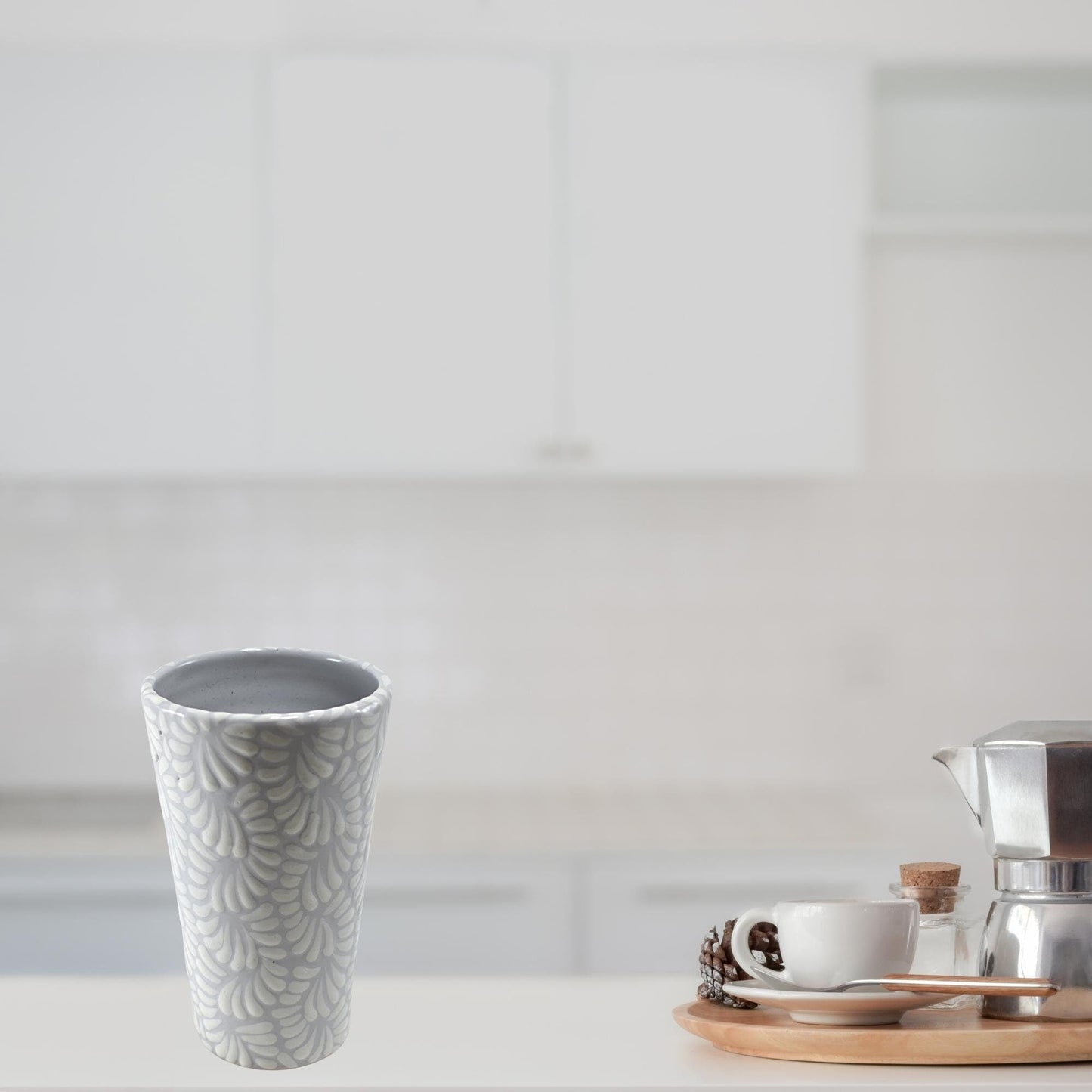 Vaso Largo tipo Termo | Taza de Café | Cerámica de Talavera | Hecho en Puebla, México | (Blanco sobre Gris, 12 Oz.) - MAREY -