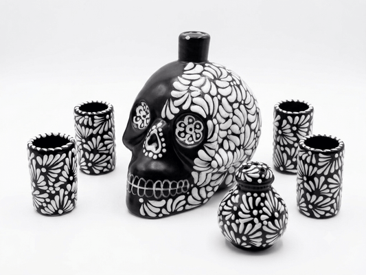 Licorera & Tequileros Set de Cerámica de Talavera Poblana 100% Artesanal (Blanco/Negro, 6 Piezas.) - MAREY - Vaso Tequilero