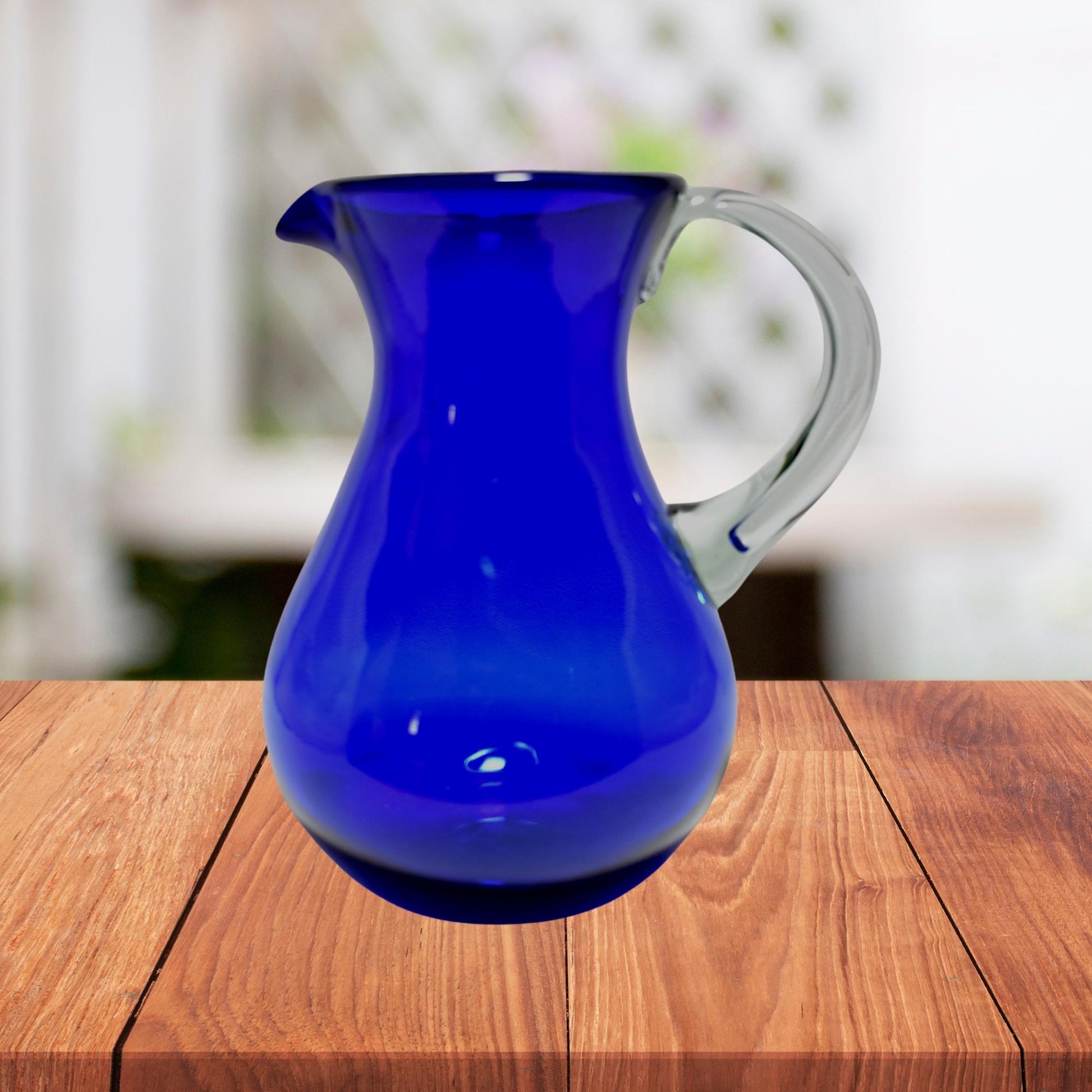 Jarra Pera para Agua de Vidrio Soplado Artesanalmente En México (Azul Cobalto, 2 Lt.) (Asa Natural) - MAREY -