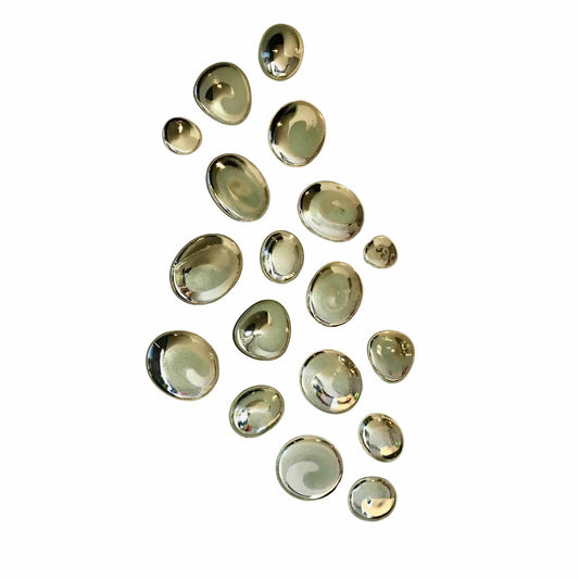 Mural de Piedras de Vidrio Soplado | Decoración de Muro | Hecho en México | (Plateadas, 8 - 30 cm.) - MAREY -