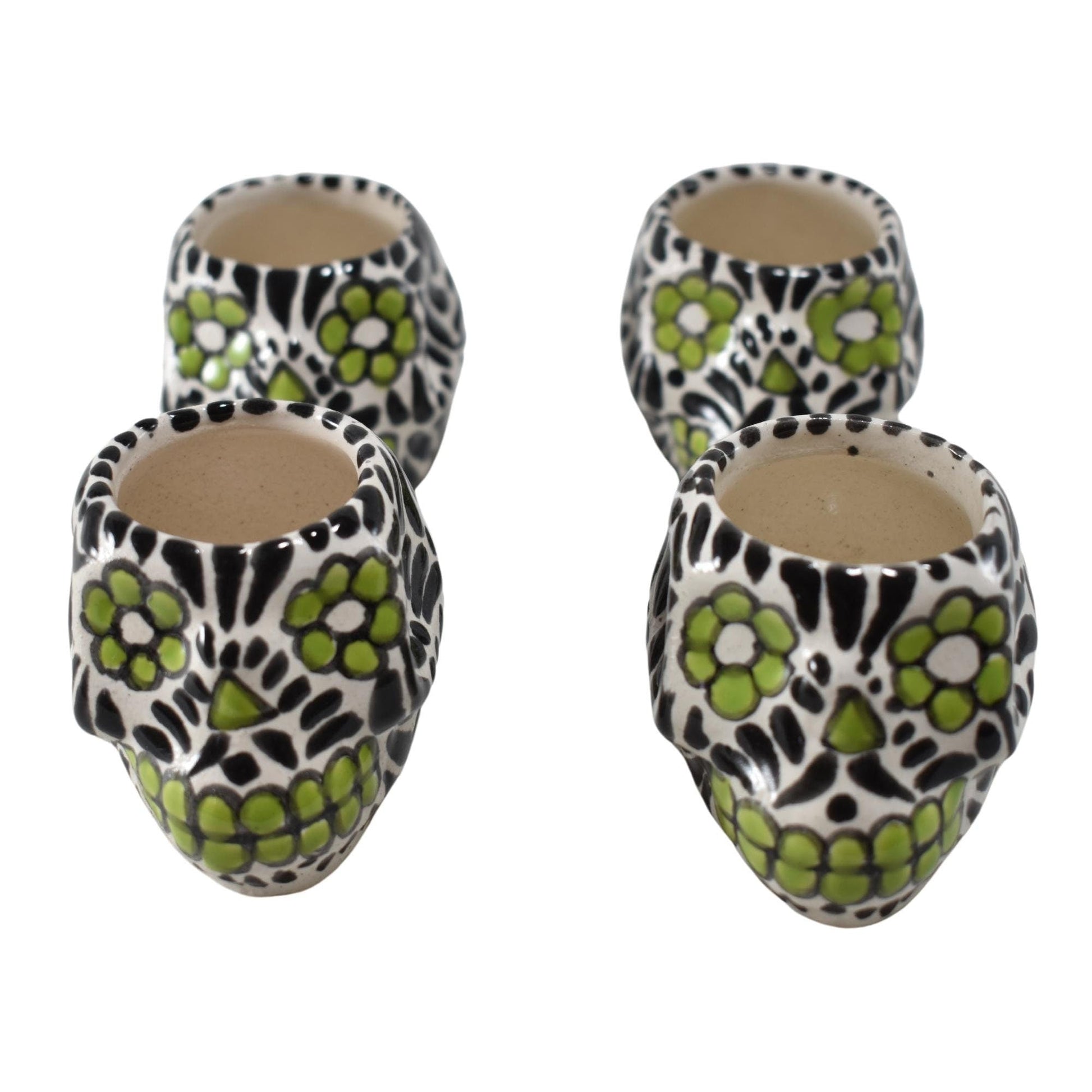Vasos Mezcaleros | Calaverita | Cerámica de Talavera | Set de 4 Piezas | 100% Artesanal | (Decorado Verde & Negro, 2 Oz.) - MAREY -